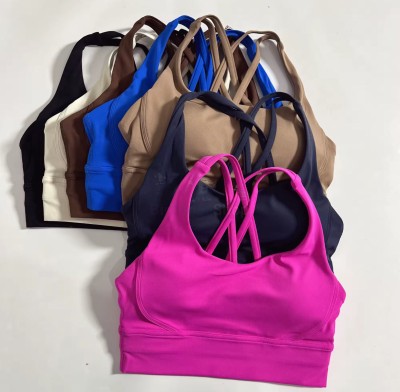 Топ спортивный StrongHold - купить в Солянке